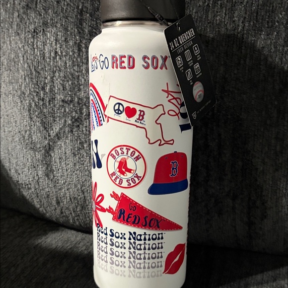 Boston Red Sox Water Bottle - Picture 3 of 3